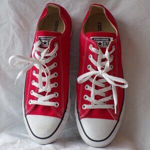 Converse Chuck Taylor All Star Low-Top Sneaker - Red